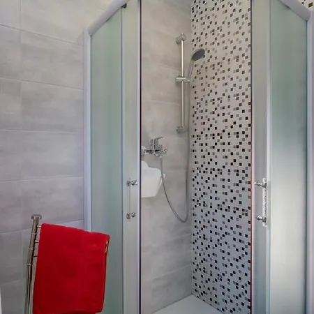 With A Parking Space Losinj, Losinj - 22952 Apartment Mali Losinj